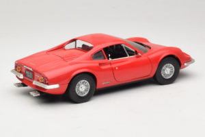 Ferrari Dino 246 GT Червен Anson 1:18 303597 Метал — снимка 3 от 8