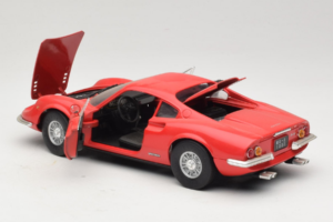 Ferrari Dino 246 GT Червен Anson 1:18 303597 Метал — снимка 5 от 8