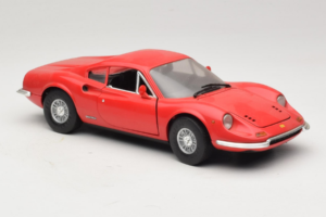 Ferrari Dino 246 GT Червен Anson 1:18 303597 Метал — снимка 6 от 8