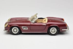 Ferrari 250 GT California Червен Hot Wheels 1:18 3401158 Метал — снимка 4 от 8