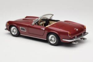 Ferrari 250 GT California Spider LWB Тъмночервен Hot Wheels 1:18 25727 Метал — снимка 7 от 8