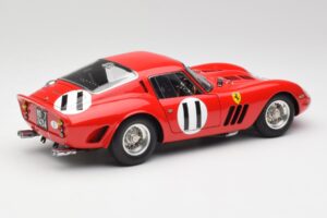 Ferrari 250 GTO #11 J. Surtees / M. Parkes Paris 1000km 1962 CMC 1:18 M-249 Метал — снимка 2 от 6