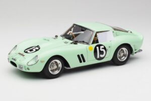 Ferrari 250 GTO #15 S. Moss / G. Hill Goodwood 1962 CMC 1:18 M-247 Метал