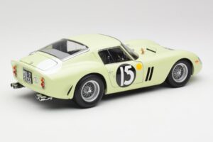 Ferrari 250 GTO #15 S. Moss / I. Ireland Goodwood Tourist Trophy Winner 1962 Kyosho 1:18 08438C Метал — снимка 3 от 8