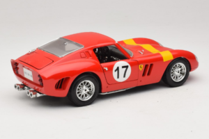 Ferrari 250 GTO #17 Bburago Sammlerborse Червен Bburago 1:18 3007-P1 Метал — снимка 3 от 8
