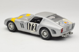 Ferrari 250 GTO #172 L. Bianchi / G. Berger Tour de France 1962 Сребрист Ограничена Серия Bburago 1:18 3011-S1 Метал — снимка 7 от 8