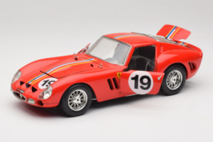 Ferrari 250 GTO #19 Червен Ивици 1962 Bburago 1:18 3011-P3 Метал — снимка 2 от 8