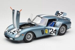 Ferrari 250 GTO #24 P. Rodriguez 12 Hours of Sebring GT3.0 Winner 1962 Kyosho 1:18 08438D Метал — снимка 2 от 8