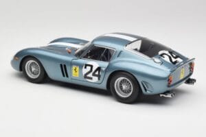 Ferrari 250 GTO #24 P. Rodriguez 12 Hours of Sebring GT3.0 Winner 1962 Kyosho 1:18 08438D Метал — снимка 7 от 8