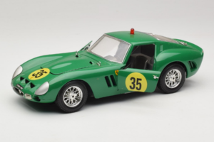 Ferrari 250 GTO #35 Зелен 1962 Bburago 1:18 3011-G2 Метал — снимка 2 от 8