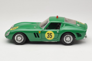 Ferrari 250 GTO #35 Зелен 1962 Bburago 1:18 3011-G2 Метал — снимка 4 от 8