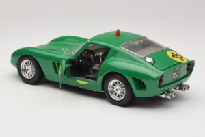 Ferrari 250 GTO #35 Зелен 1962 Bburago 1:18 3011-G2 Метал — снимка 5 от 8