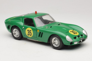 Ferrari 250 GTO #35 Зелен 1962 Bburago 1:18 3011-G2 Метал — снимка 6 от 8