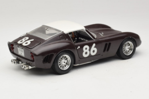 Ferrari 250 GTO #86 Черен Bburago 1:18 3011-B1 Метал — снимка 3 от 8