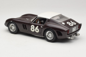 Ferrari 250 GTO #86 Черен Bburago 1:18 3011-B1 Метал — снимка 7 от 8