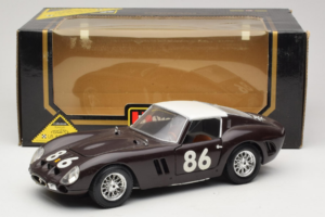 Ferrari 250 GTO #86 Черен Bburago 1:18 3011-B1 Метал — снимка 8 от 8