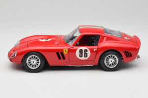 Ferrari 250 GTO #96 Червен 1962 Bburago 1:18 3011-N1 Метал — снимка 4 от 8