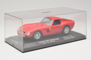 Ferrari 250 GTO Червен Replacement Stand Exclusive Cars 1:18 EC005 Метал — снимка 8 от 8