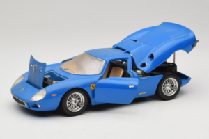 Ferrari 250 LM Син Bburago 1:18 3033-B1 Метал — снимка 2 от 8