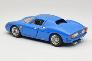Ferrari 250 LM Син Bburago 1:18 3033-B1 Метал — снимка 7 от 8