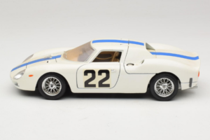 Ferrari 250 LM #22 Бял 1965 Bburago 1:18 3333-W1 Метал — снимка 4 от 8