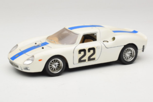 Ferrari 250 LM #22 Бял 1965 Bburago 1:18 3333-W1 Метал