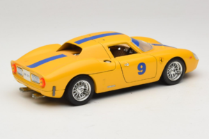Ferrari 250 LM #9 Жълт 1965 Bburago 1:18 3033-Y1 Метал — снимка 3 от 8