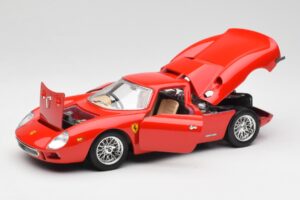 Ferrari 250 Le Mans Червен Bburago 1:18 3033 Метал — снимка 2 от 8