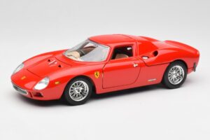 Ferrari 250 Le Mans Червен Bburago 1:18 3033 Метал