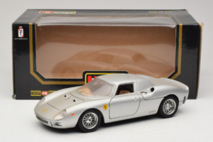 Ferrari 250 LM Сребрист Bburago 1:18 3033-S1 Метал — снимка 8 от 8