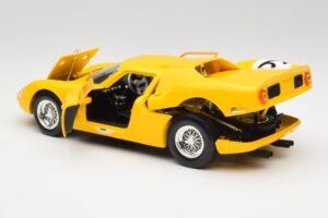 Ferrari 250 LM #21 M. Gregory / J. Rindt NART 24 Hours of Le Mans Winner 1965 Hot Wheels 1:18 25729 Метал — снимка 5 от 8