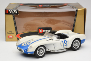Ferrari 250 Testa Rossa #19 Бял Replacement Box 1957 Bburago 1:18 3007-R5 Метал — снимка 8 от 8