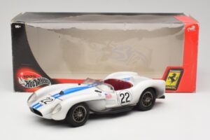 Ferrari 250 Testa Rossa #22 P. Hill / O. Gendebien 24 Hours of Le Mans 1958 Hot Wheels 1:18 29755 Метал — снимка 8 от 8
