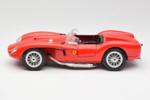 Ferrari 250 Testa Rossa Червен Bburago 1:18 3007 Метал — снимка 4 от 8