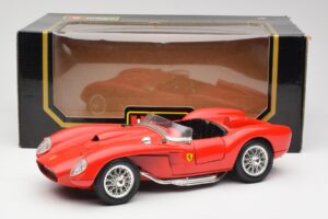 Ferrari 250 Testa Rossa Червен Bburago 1:18 3007 Метал — снимка 8 от 8