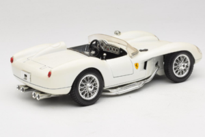 Ferrari 250 Testa Rossa Бял Replacement Box Bburago 1:18 3007-R3 Метал — снимка 3 от 8
