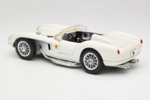 Ferrari 250 Testa Rossa Бял Replacement Box Bburago 1:18 3007-R3 Метал — снимка 7 от 8