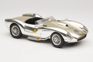 Ferrari 250 Testa Rossa Chrome Сребрист Bburago 1:18 3007-C1 Метал — снимка 6 от 8