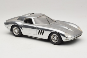 Ferrari 275 GTB Chrome Сребрист Guiloy 1:18 B004 Метал — снимка 6 от 8