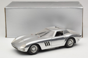 Ferrari 275 GTB Chrome Сребрист Guiloy 1:18 B004 Метал — снимка 8 от 8