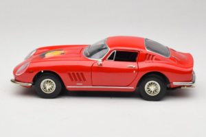 Ferrari 275 GTB/4 Червен С Палма на Капака ERTL 1:18 7483-P1 Метал — снимка 4 от 8