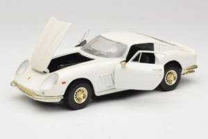 Ferrari 275 GTB/4 Бял ERTL 1:18 7493 Метал — снимка 2 от 8