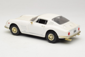 Ferrari 275 GTB/4 Бял ERTL 1:18 7493 Метал — снимка 7 от 8