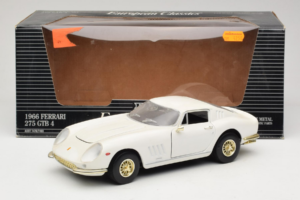 Ferrari 275 GTB/4 Бял ERTL 1:18 7493 Метал — снимка 8 от 8