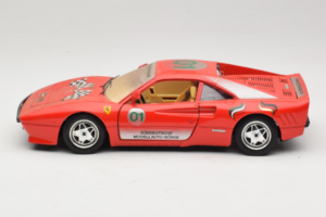 Ferrari 288 GTO #1 Червен 1984 Bburago 1:18 3027-P3 Метал — снимка 4 от 8