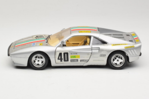 Ferrari 288 GTO #40 Сребрист 1984 Bburago 1:18 3027-S1 Метал — снимка 4 от 8