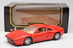 Ferrari 288 GTO Червен Bburago 1:18 3027 Метал — снимка 8 от 8