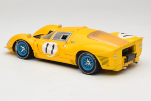 Ferrari 330 P4 #11 Жълт Spa-Francorchamps 1967 Eagles Race 1:18 38007-Y1 Метал — снимка 7 от 8