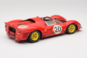 Ferrari 330 P4 #20 Червен 1967 Revell 1:18 48822-P1 Метал — снимка 3 от 8