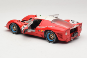 Ferrari 330 P4 #22 Scuderia Filipinetti Poor Condition 1967 Revell 1:18 48825-P1 Метал — снимка 5 от 8